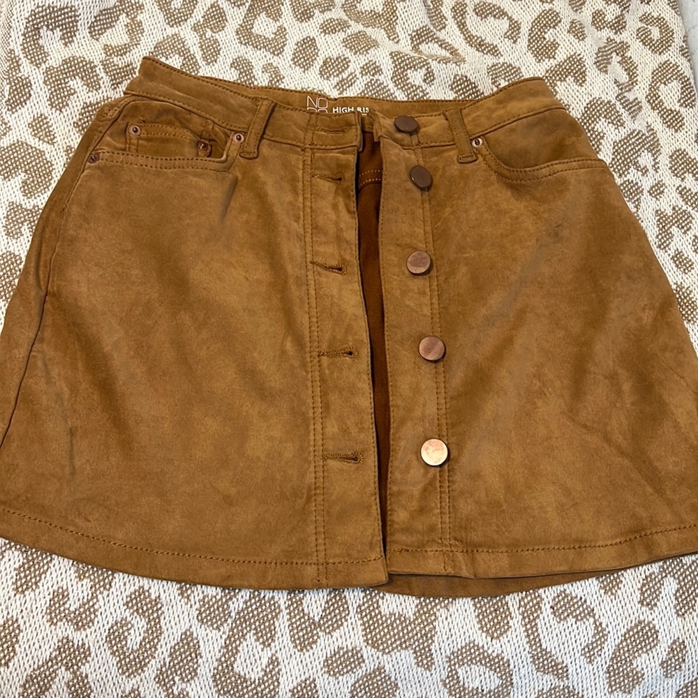 No Boundaries skirt